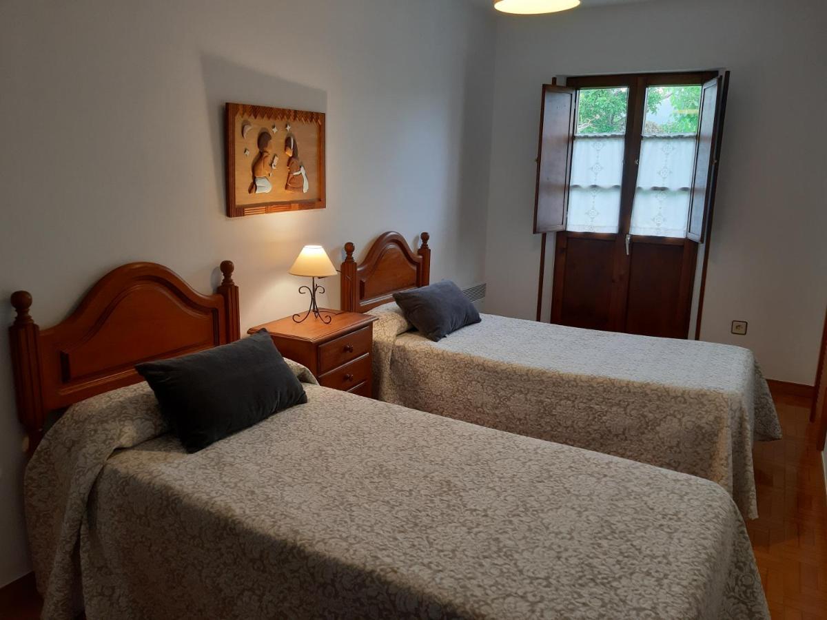 Apartamentos Rurales Inguanzo Villanueva de Pria Exteriör bild